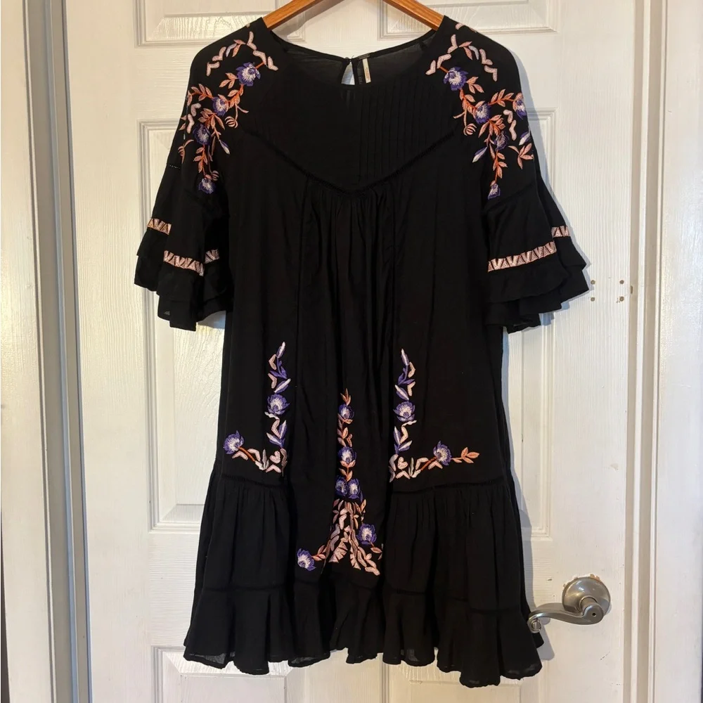 Free People Pavlo Baby Doll Embroidered Black Dress